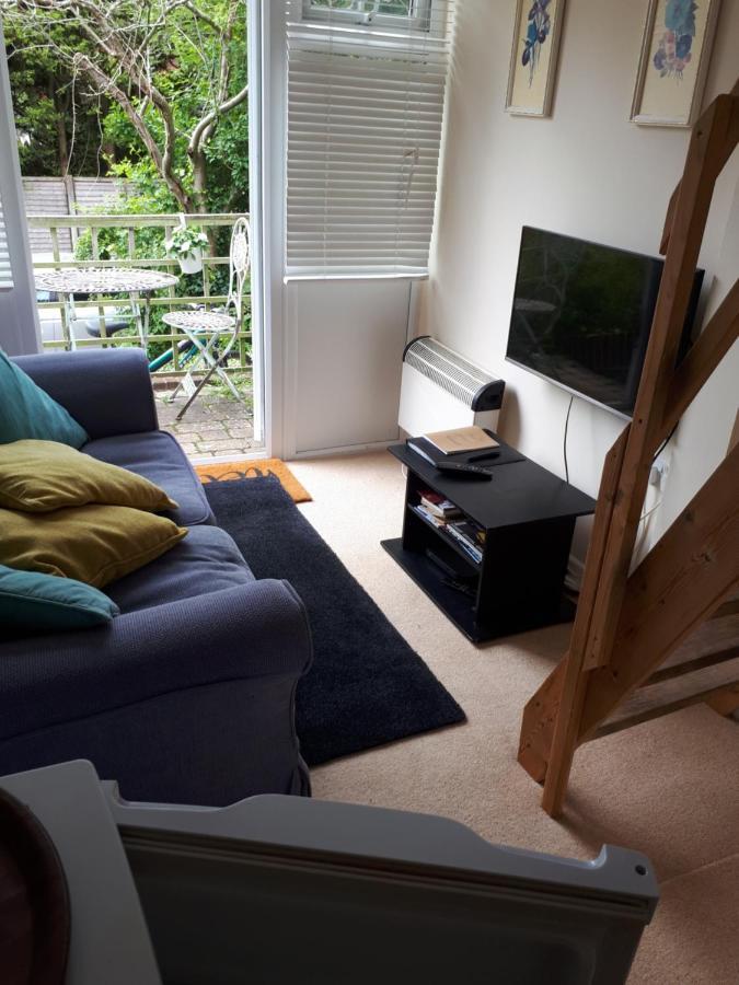 Perfect Location Studio Льюис Экстерьер фото